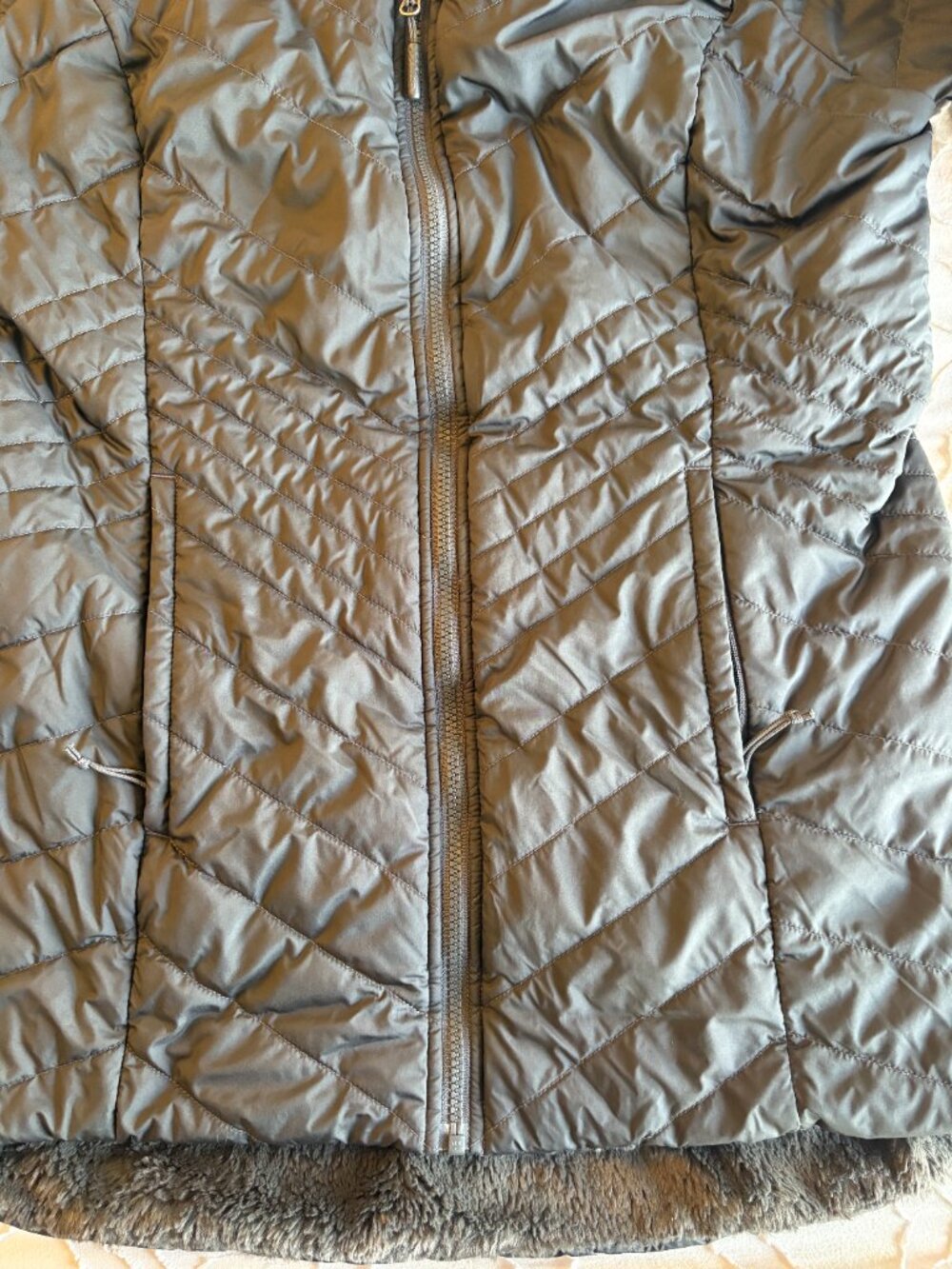 The North Face Mossbud Insulated Reversible Parka - Picture 4 of 10